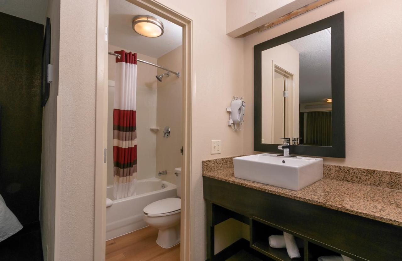 Red Roof Inn Plus+ Baltimore - Washington Dc/Bwi South Гановер Экстерьер фото