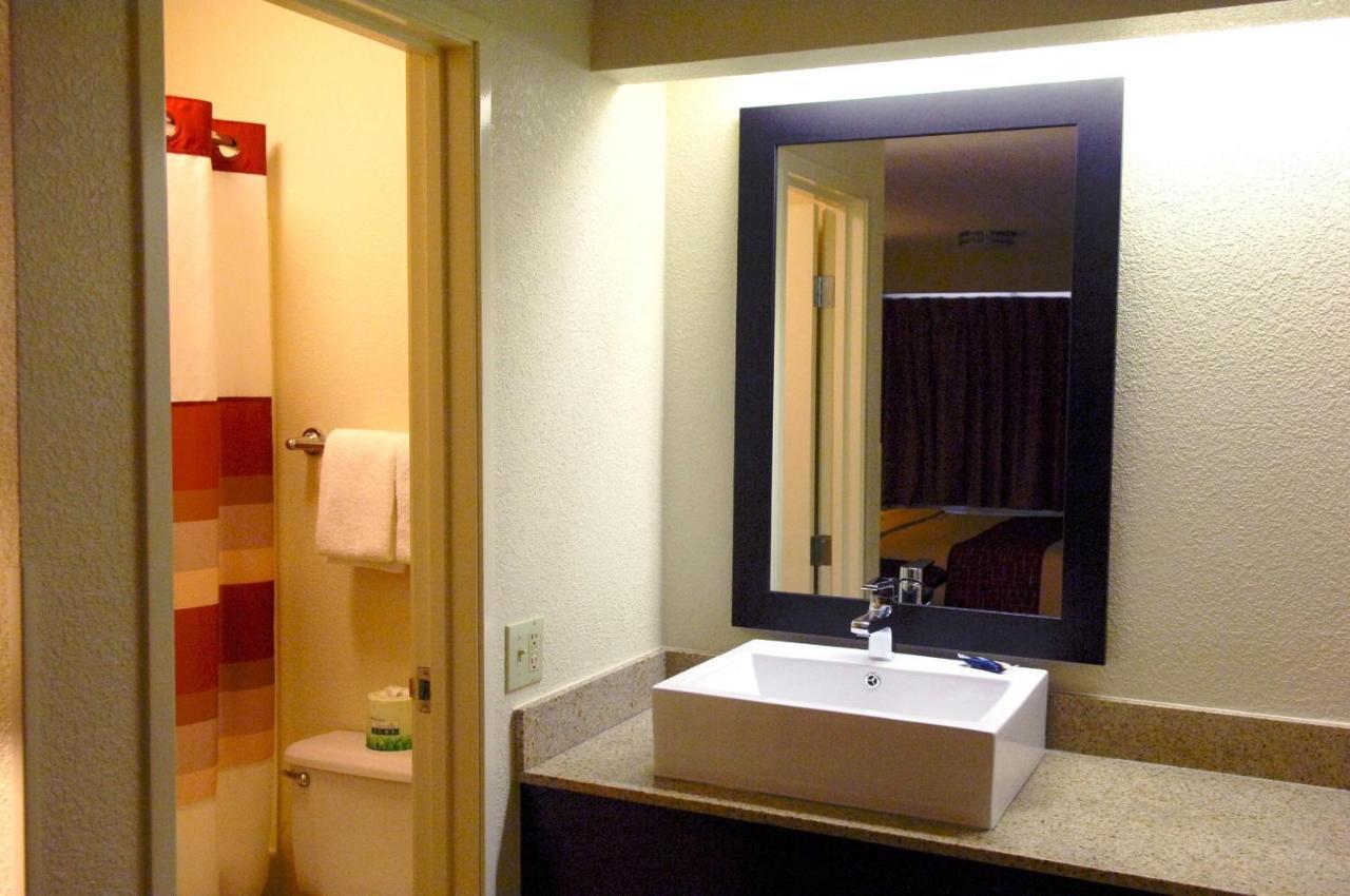 Red Roof Inn Plus+ Baltimore - Washington Dc/Bwi South Гановер Экстерьер фото