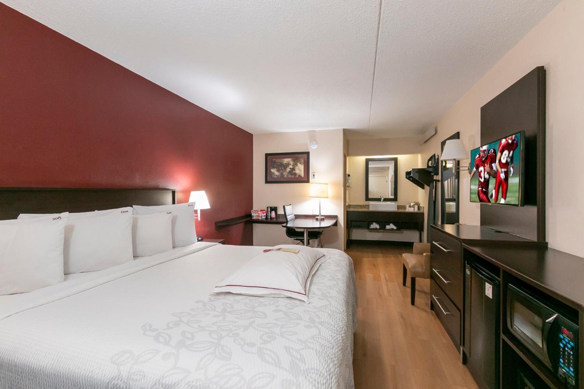 Red Roof Inn Plus+ Baltimore - Washington Dc/Bwi South Гановер Экстерьер фото
