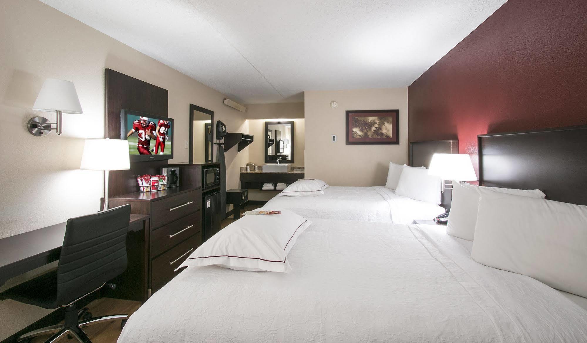 Red Roof Inn Plus+ Baltimore - Washington Dc/Bwi South Гановер Экстерьер фото